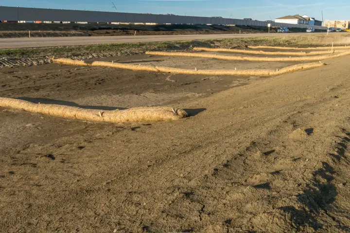 Erosion control dirt
